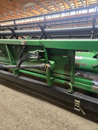 Image of John Deere 635F equipment image 3