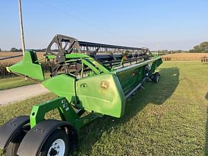 2010 John Deere 635F Image