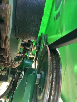 Image of John Deere 635F equipment image 4
