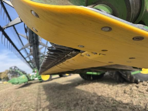 Image of John Deere 635F equipment image 2