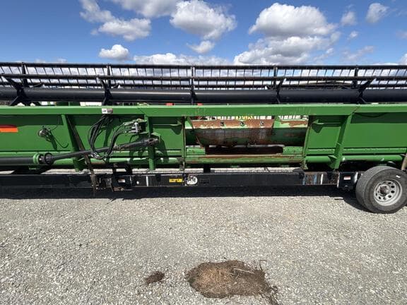 Image of John Deere 635F equipment image 1