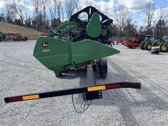 Image of John Deere 635F equipment image 4