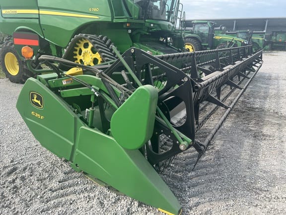 2010 John Deere 635F Equipment Image0