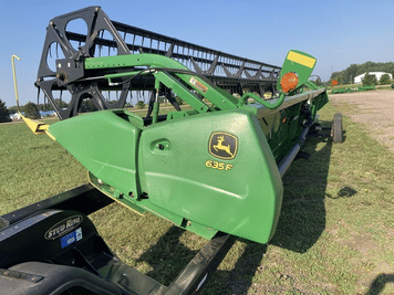 Main image John Deere 635F