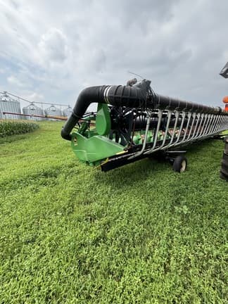 Main image John Deere 635F