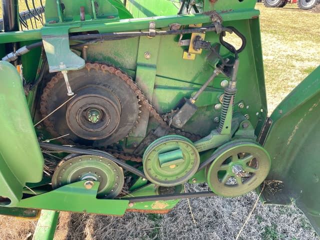 Image of John Deere 635F equipment image 3