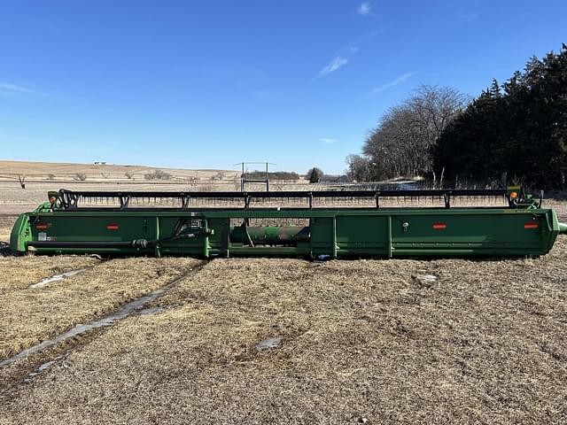 Image of John Deere 635F equipment image 4