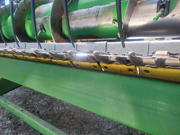 Image of John Deere 635F equipment image 4