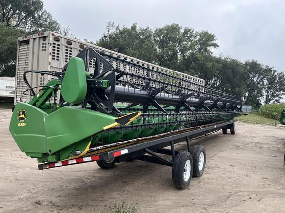 2010 John Deere 635F Equipment Image0