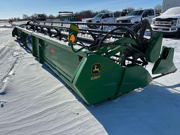 Image of John Deere 635F equipment image 1