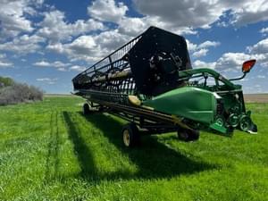 2010 John Deere 635F Image