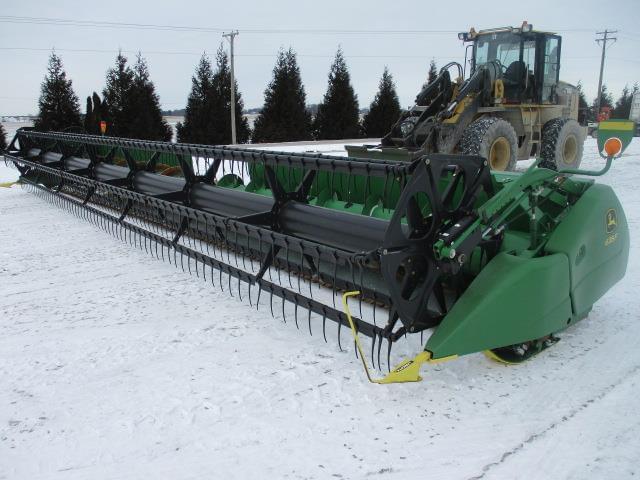 Image of John Deere 635F Primary image