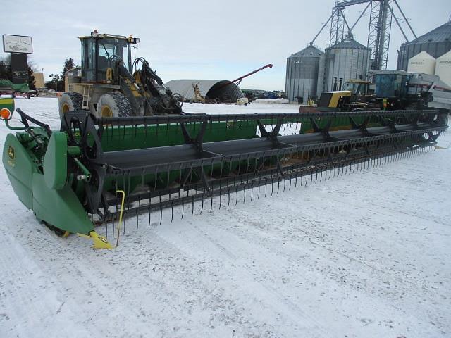 Image of John Deere 635F equipment image 2