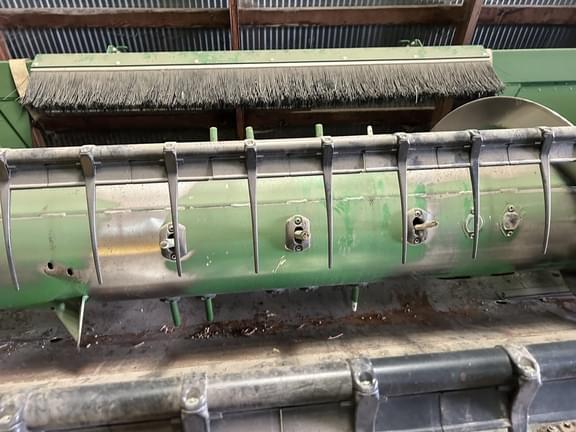 Image of John Deere 635F equipment image 3