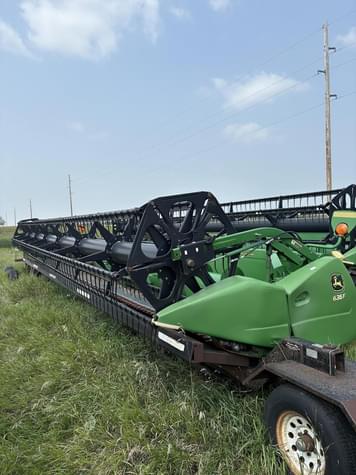 Main image John Deere 635F