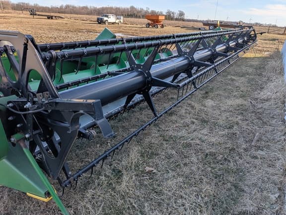 Image of John Deere 635F Primary image