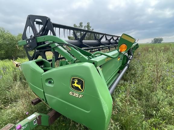 Image of John Deere 635F Primary image