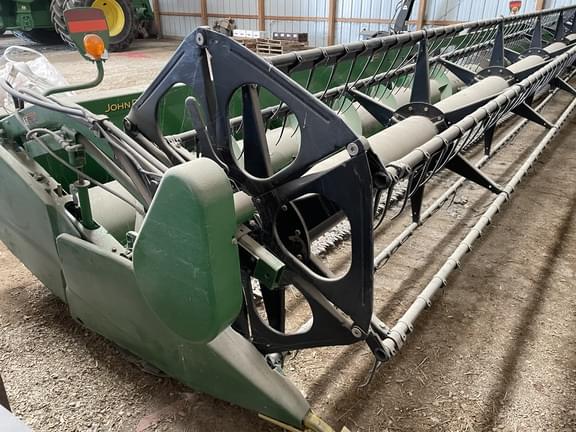 Image of John Deere 635F equipment image 1