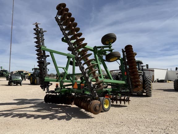 Image of John Deere 637 equipment image 4