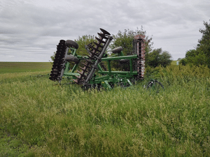 2010 John Deere 637 Image