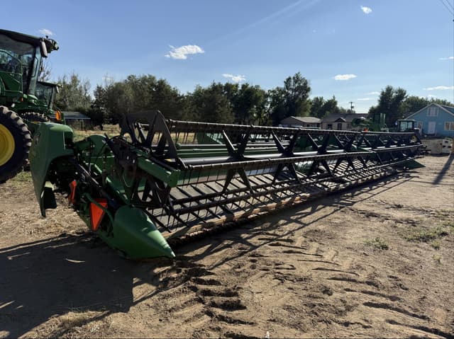 Image of John Deere 640D equipment image 4