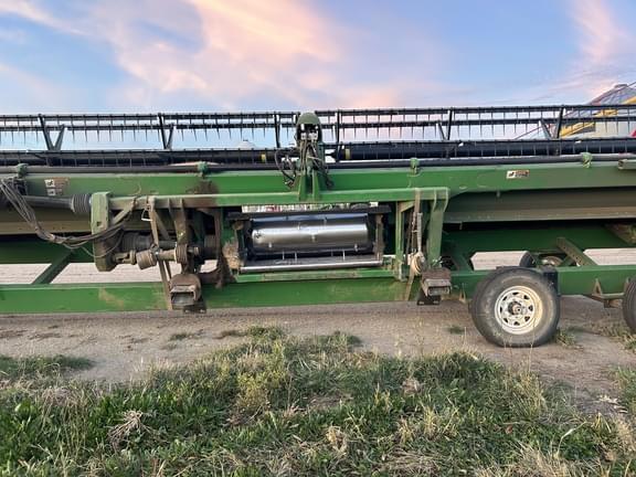 Image of John Deere 640D equipment image 3