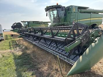 Main image John Deere 640D