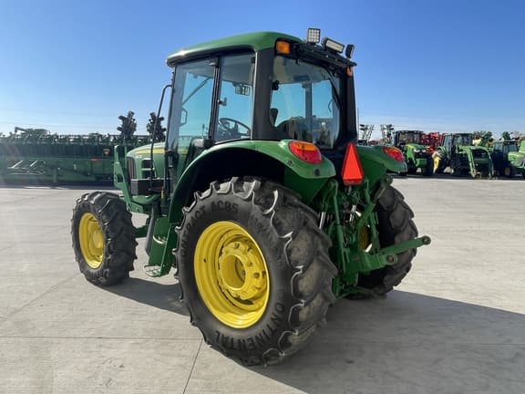 Image of John Deere 6430 equipment image 4