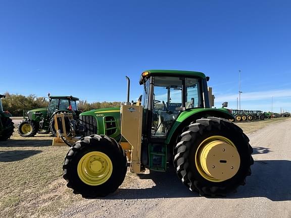 Image of John Deere 6430 equipment image 4