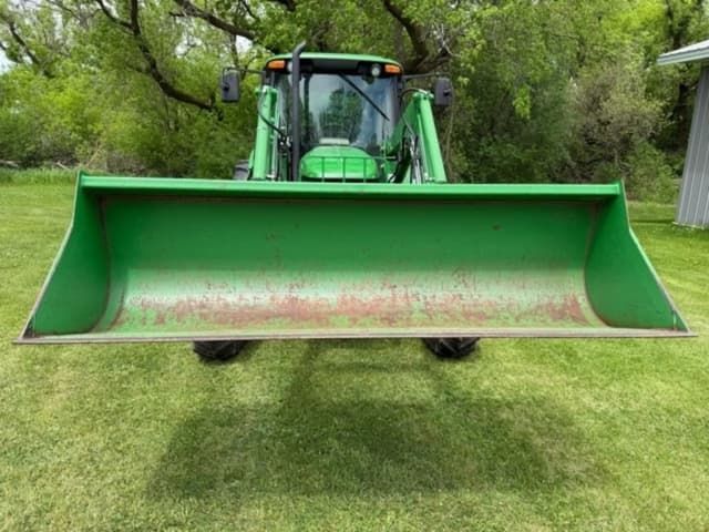 Image of John Deere 6430 equipment image 1