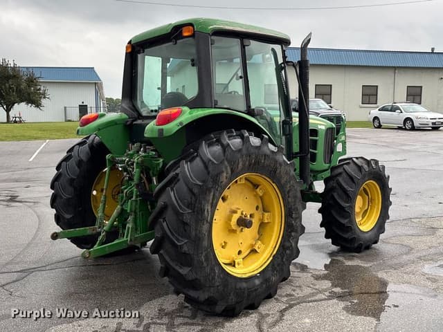 Image of John Deere 6430 equipment image 4