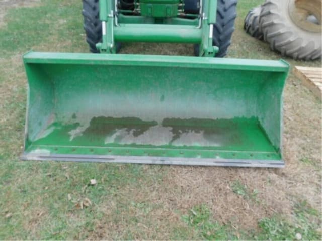 Image of John Deere 6430 equipment image 4