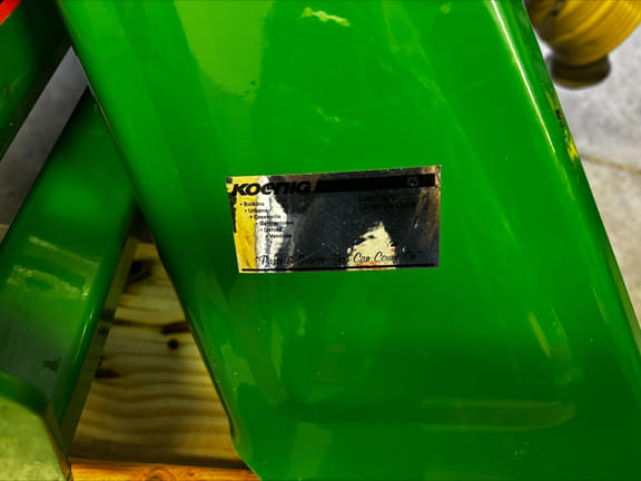 Image of John Deere 647 equipment image 4