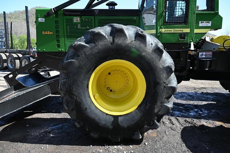 Main image John Deere 648H 12