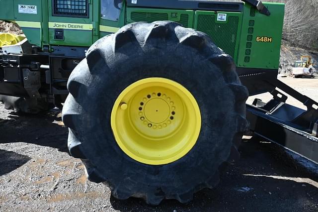 Thumbnail image John Deere 648H 38