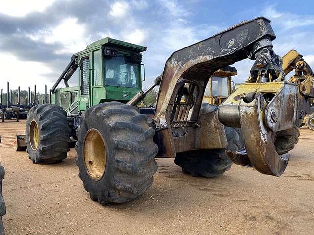 Image of John Deere 648H equipment image 1