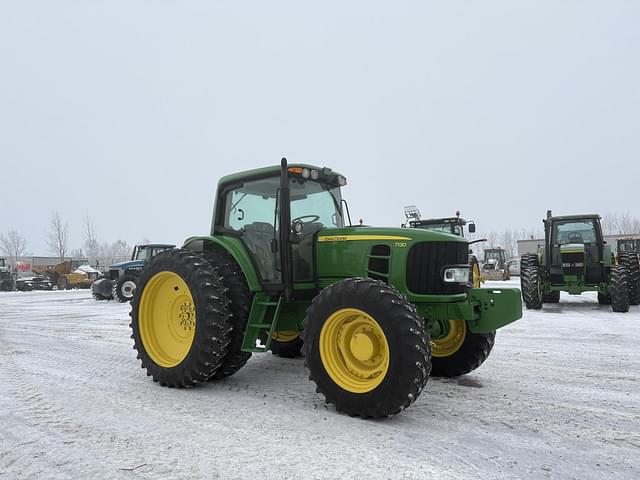 Image of John Deere 7130 equipment image 1