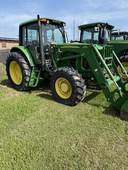 Image of John Deere 7130 Primary image