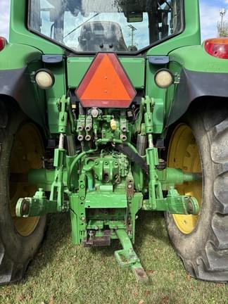 Image of John Deere 7130 equipment image 3