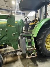 Main image John Deere 7130 10