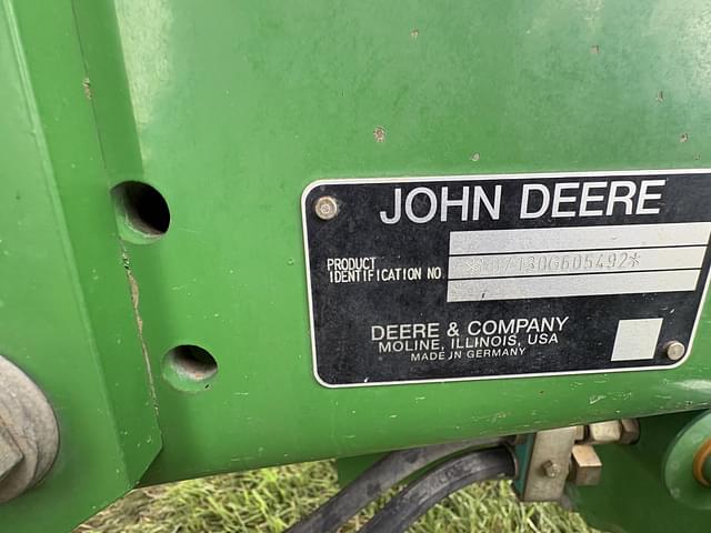 Image of John Deere 7130 equipment image 3