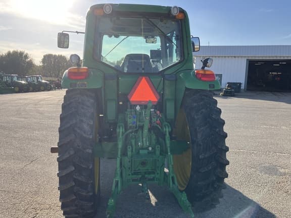 Image of John Deere 7130 Premium equipment image 2