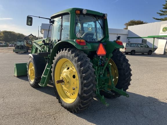 Image of John Deere 7130 Premium equipment image 4