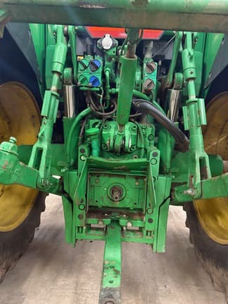 Image of John Deere 7130 Premium equipment image 3