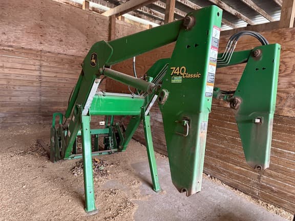 Image of John Deere 7130 Premium equipment image 1