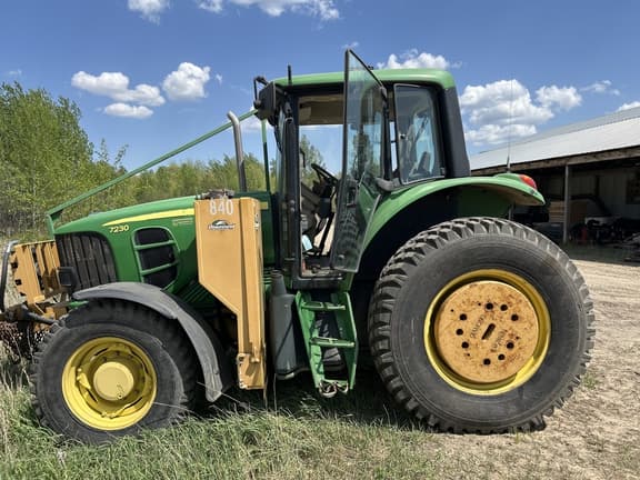 Image of John Deere 7230 equipment image 4