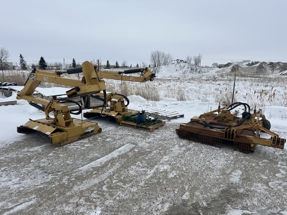 Image of John Deere 7230 equipment image 2