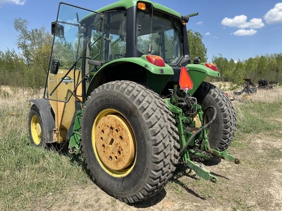 Image of John Deere 7230 equipment image 3