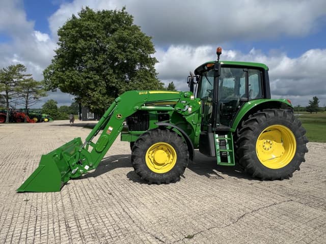 Image of John Deere 7230 equipment image 1