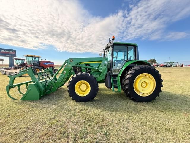 Image of John Deere 7230 equipment image 1